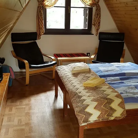 Horsky Dom Tale Dağ evi Bystrá